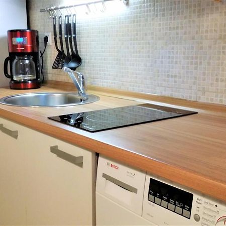 Authentic Mediterranean Apartment สปลิท ภายนอก รูปภาพ