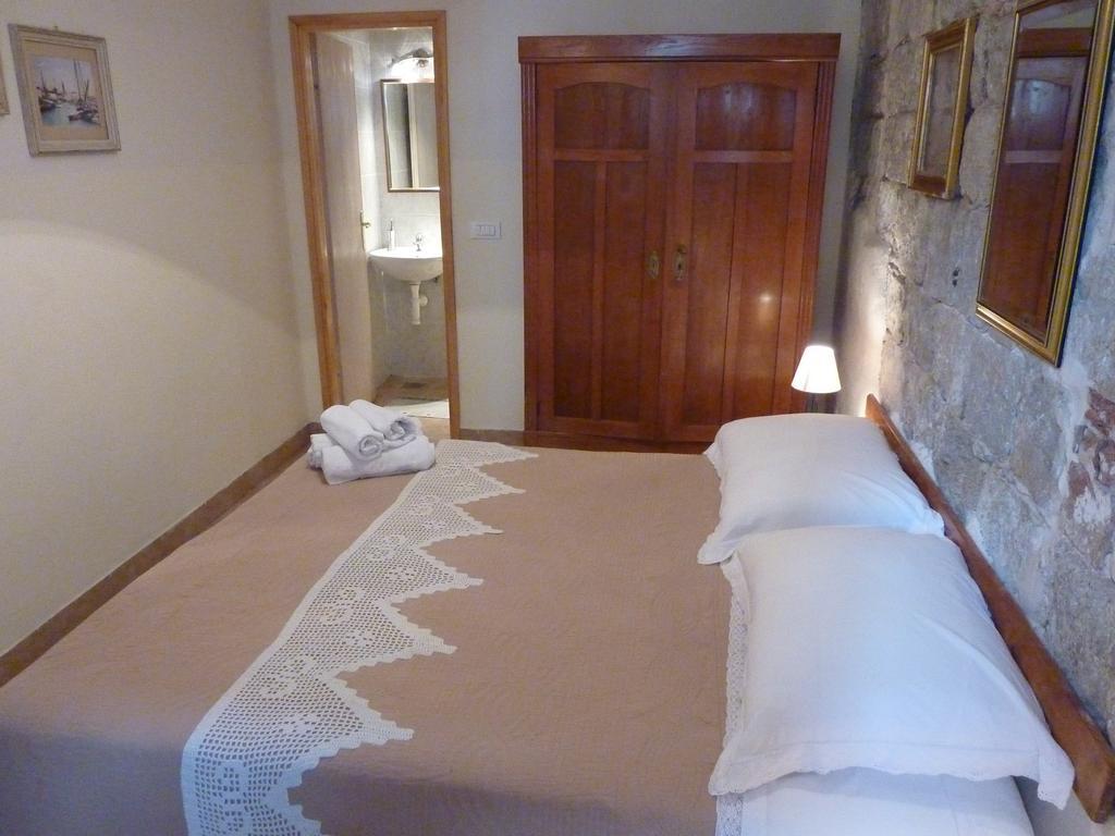 Authentic Mediterranean Apartment สปลิท ห้อง รูปภาพ